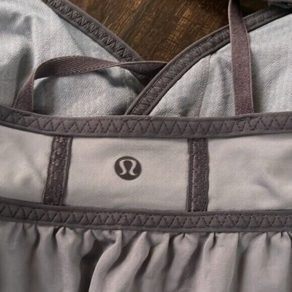 Lululemon Rehearsal Bra Tank Top Blurred Gray | Size 8 Strappy Cinch Hem - Picture 5 of 8
